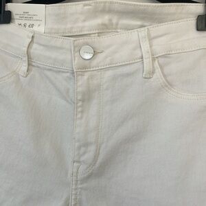 H&M white skinny fit/ankle length jeans size 30 NWT
